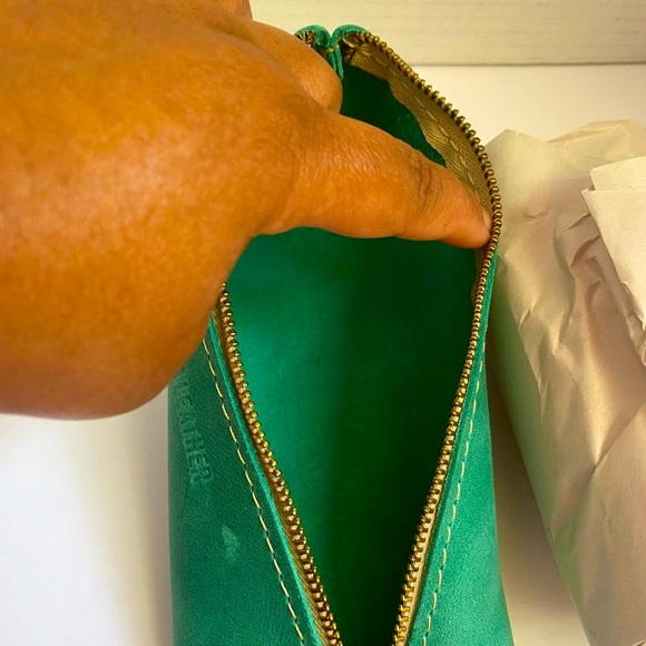 Reef color Portland Leather Goods Alpine Pouch - Picture 5 of 5